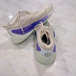 Lululemon Blissfeel women’s running shoes, size 9, excellent condition
